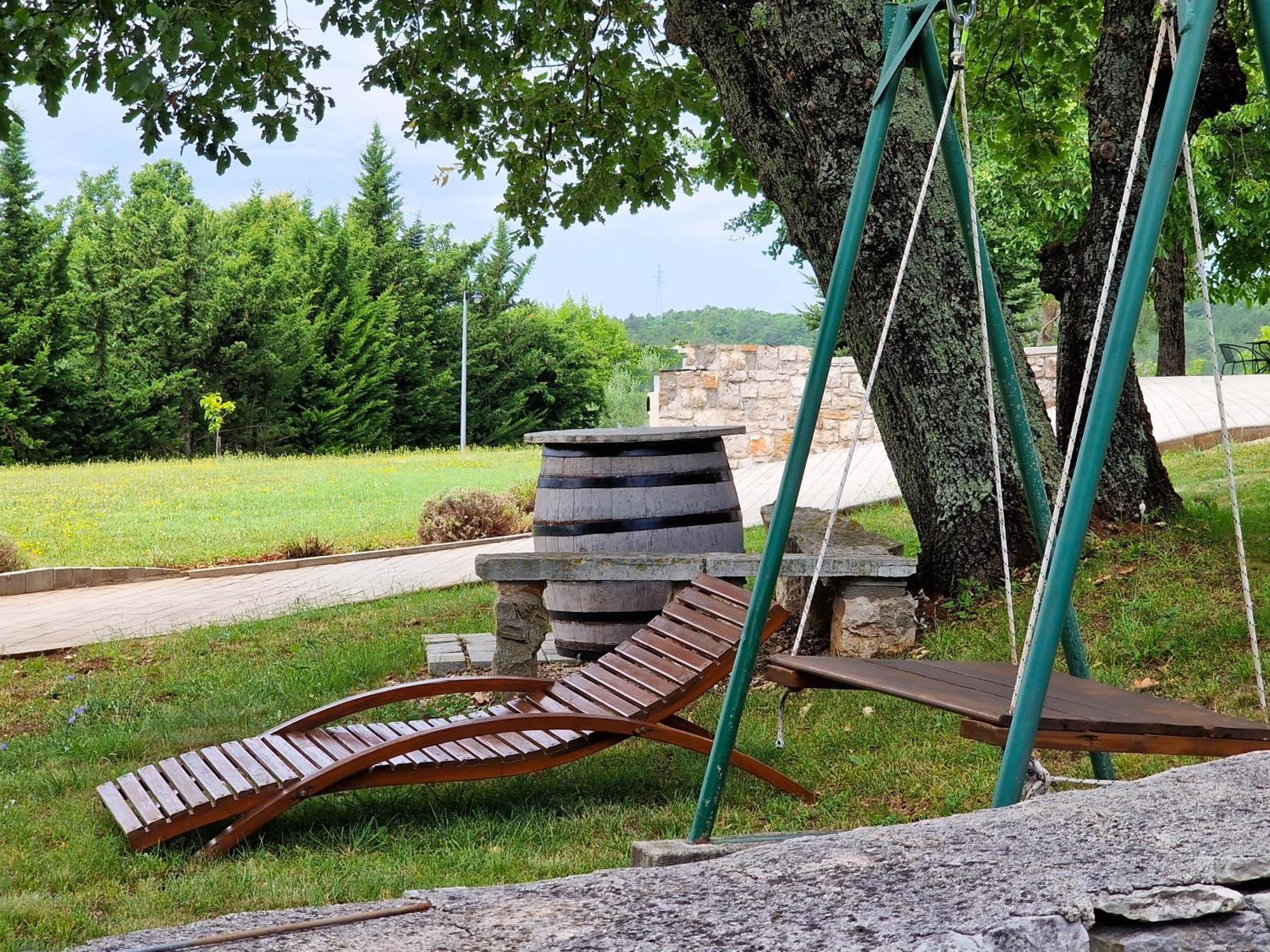 Bed and Breakfast Stancija Ruseti Oprtalj Zewnętrze zdjęcie